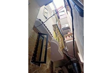 NHÀ ĐẸP - VỪA SỬA SANG LỘNG LẪY – VÀI BƯỚC RA MẶT PHỐ KHÂM THIÊN,38M2, MT 4.2M, 4 TẦNG, GIÁ CHỈ 3.2 TỶ.